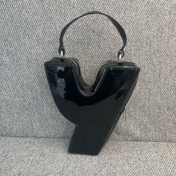 YITTY Black Mini Bag with Glossy Finish - Picture 1 of 16